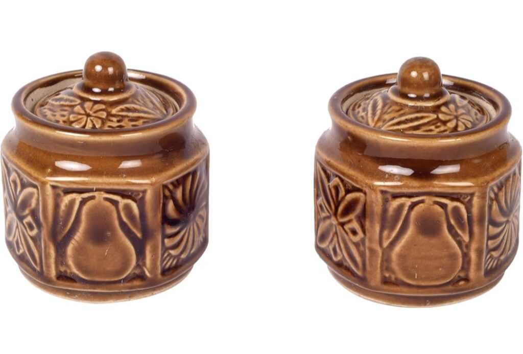 decor pieces every modern kitchen needs